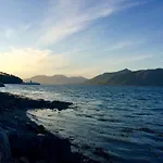 Cosy Chalet, 100m2 With Fjordview! Lauvstad