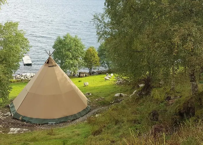 Cosy Chalet, 100m2 With Fjordview! Chaleter Lauvstad