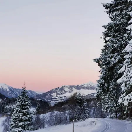 Domek alpejski Cosy Chalet, 100m2 With Fjordview! *